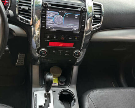 Сірий Кіа Соренто, об'ємом двигуна 2.2 л та пробігом 240 тис. км за 11500 $, фото 9 на Automoto.ua