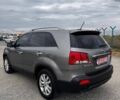 Серый Киа Соренто, объемом двигателя 0 л и пробегом 174 тыс. км за 14000 $, фото 3 на Automoto.ua