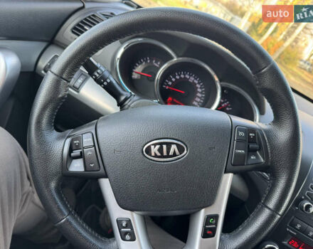 Серый Киа Соренто, объемом двигателя 2.2 л и пробегом 207 тыс. км за 12300 $, фото 24 на Automoto.ua
