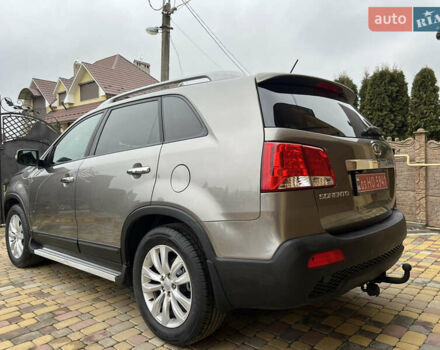 Сірий Кіа Соренто, об'ємом двигуна 2.2 л та пробігом 210 тис. км за 13800 $, фото 14 на Automoto.ua