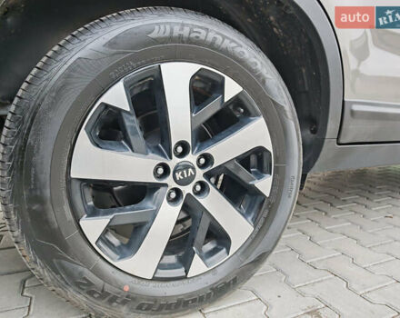 Серый Киа Соренто, объемом двигателя 2.2 л и пробегом 145 тыс. км за 15500 $, фото 64 на Automoto.ua