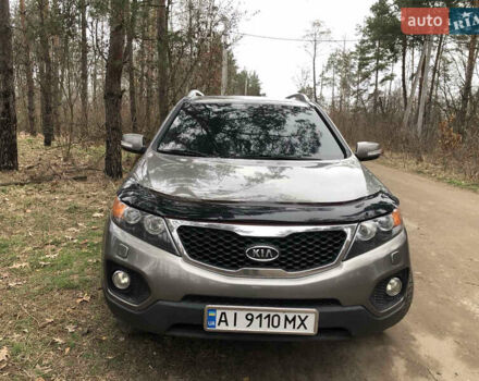 Серый Киа Соренто, объемом двигателя 2.2 л и пробегом 225 тыс. км за 13000 $, фото 1 на Automoto.ua