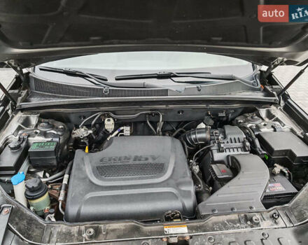 Серый Киа Соренто, объемом двигателя 2.2 л и пробегом 145 тыс. км за 15500 $, фото 14 на Automoto.ua