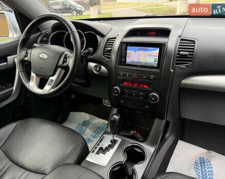 Сірий Кіа Соренто, об'ємом двигуна 2.2 л та пробігом 194 тис. км за 14000 $, фото 43 на Automoto.ua