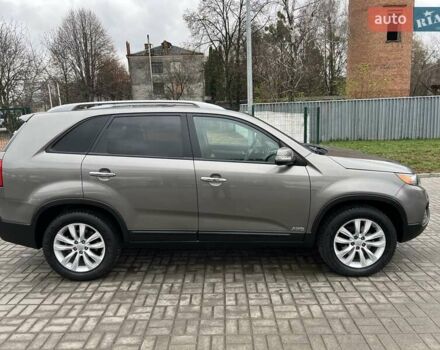 Серый Киа Соренто, объемом двигателя 2.2 л и пробегом 199 тыс. км за 14800 $, фото 3 на Automoto.ua