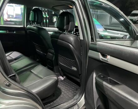 Серый Киа Соренто, объемом двигателя 2.2 л и пробегом 193 тыс. км за 12500 $, фото 13 на Automoto.ua