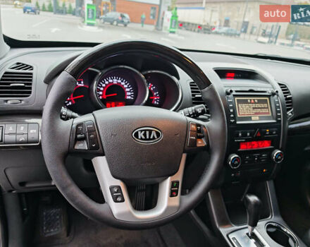 Серый Киа Соренто, объемом двигателя 2.2 л и пробегом 145 тыс. км за 15500 $, фото 37 на Automoto.ua