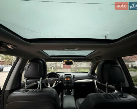 Серый Киа Соренто, объемом двигателя 2.4 л и пробегом 130 тыс. км за 11900 $, фото 10 на Automoto.ua