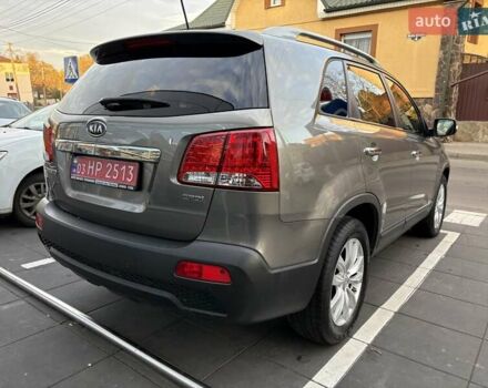 Сірий Кіа Соренто, об'ємом двигуна 2.2 л та пробігом 199 тис. км за 13600 $, фото 9 на Automoto.ua