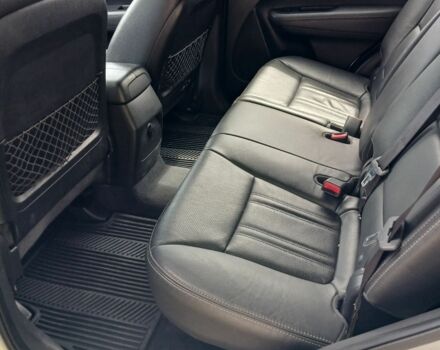 Серый Киа Соренто, объемом двигателя 2.4 л и пробегом 265 тыс. км за 11200 $, фото 6 на Automoto.ua