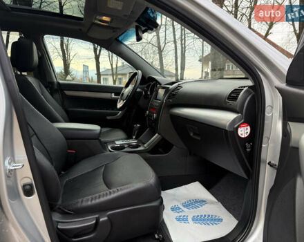 Сірий Кіа Соренто, об'ємом двигуна 2.2 л та пробігом 194 тис. км за 14000 $, фото 40 на Automoto.ua