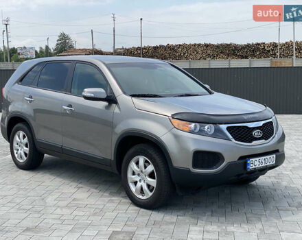 Серый Киа Соренто, объемом двигателя 2.4 л и пробегом 275 тыс. км за 11500 $, фото 7 на Automoto.ua