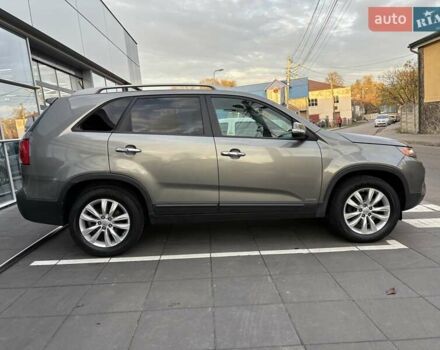 Сірий Кіа Соренто, об'ємом двигуна 2.2 л та пробігом 199 тис. км за 13600 $, фото 7 на Automoto.ua