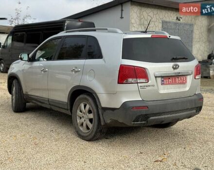 Сірий Кіа Соренто, об'ємом двигуна 0 л та пробігом 212 тис. км за 8200 $, фото 3 на Automoto.ua