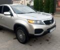 Сірий Кіа Соренто, об'ємом двигуна 2.36 л та пробігом 250 тис. км за 10300 $, фото 9 на Automoto.ua