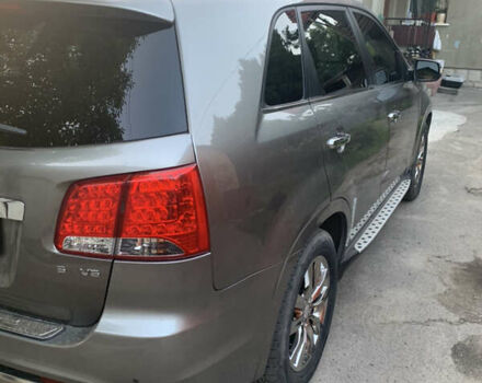 Серый Киа Соренто, объемом двигателя 3.5 л и пробегом 191 тыс. км за 14000 $, фото 11 на Automoto.ua