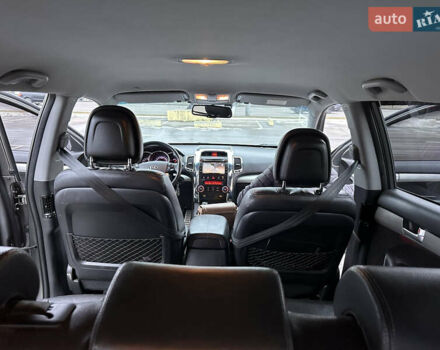 Сірий Кіа Соренто, об'ємом двигуна 2.2 л та пробігом 240 тис. км за 11500 $, фото 17 на Automoto.ua