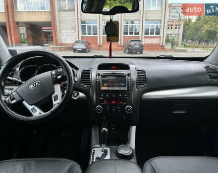 Серый Киа Соренто, объемом двигателя 2.2 л и пробегом 275 тыс. км за 13500 $, фото 14 на Automoto.ua