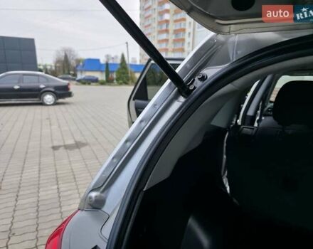 Сірий Кіа Соренто, об'ємом двигуна 2.4 л та пробігом 233 тис. км за 9999 $, фото 34 на Automoto.ua