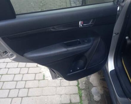 Серый Киа Соренто, объемом двигателя 2.36 л и пробегом 250 тыс. км за 12000 $, фото 18 на Automoto.ua