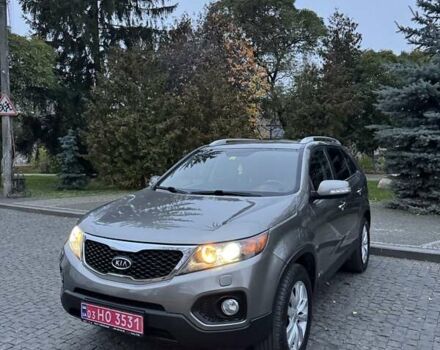Серый Киа Соренто, объемом двигателя 2.2 л и пробегом 217 тыс. км за 15200 $, фото 3 на Automoto.ua