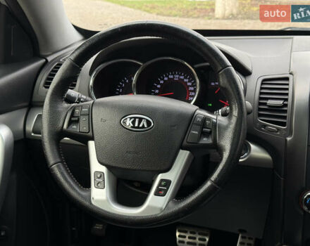 Сірий Кіа Соренто, об'ємом двигуна 2.2 л та пробігом 194 тис. км за 14000 $, фото 37 на Automoto.ua