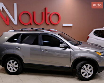 Серый Киа Соренто, объемом двигателя 2.4 л и пробегом 180 тыс. км за 11900 $, фото 7 на Automoto.ua
