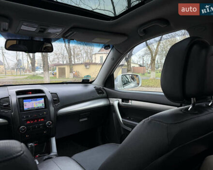 Сірий Кіа Соренто, об'ємом двигуна 2.2 л та пробігом 194 тис. км за 14000 $, фото 35 на Automoto.ua