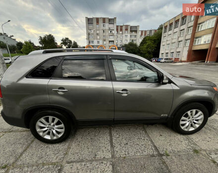 Серый Киа Соренто, объемом двигателя 2.2 л и пробегом 275 тыс. км за 13500 $, фото 2 на Automoto.ua