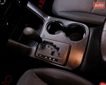 Серый Киа Соренто, объемом двигателя 2.4 л и пробегом 180 тыс. км за 11900 $, фото 20 на Automoto.ua