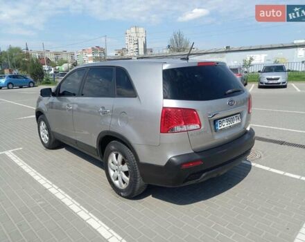 Серый Киа Соренто, объемом двигателя 2.36 л и пробегом 250 тыс. км за 12000 $, фото 1 на Automoto.ua