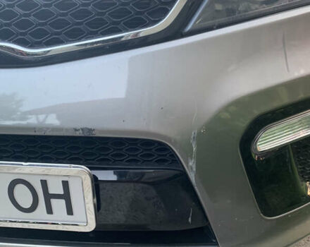 Серый Киа Соренто, объемом двигателя 3.5 л и пробегом 191 тыс. км за 14000 $, фото 8 на Automoto.ua