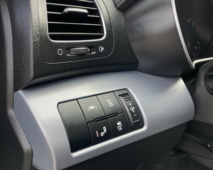 Сірий Кіа Соренто, об'ємом двигуна 2.2 л та пробігом 262 тис. км за 15900 $, фото 15 на Automoto.ua