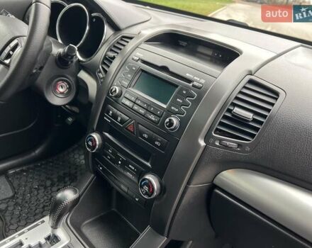 Серый Киа Соренто, объемом двигателя 2.2 л и пробегом 199 тыс. км за 14800 $, фото 14 на Automoto.ua