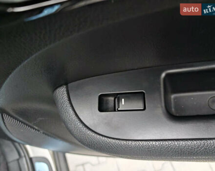 Серый Киа Соренто, объемом двигателя 2.2 л и пробегом 145 тыс. км за 15500 $, фото 66 на Automoto.ua