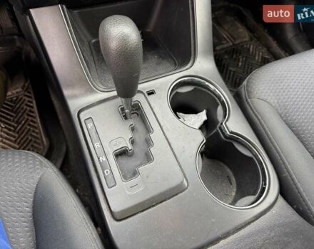 Сірий Кіа Соренто, об'ємом двигуна 0 л та пробігом 212 тис. км за 8200 $, фото 16 на Automoto.ua