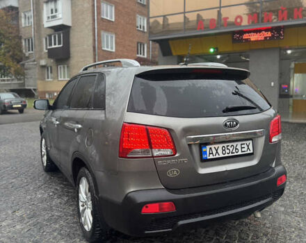 Сірий Кіа Соренто, об'ємом двигуна 2.36 л та пробігом 288 тис. км за 10200 $, фото 8 на Automoto.ua