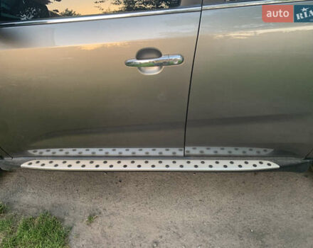 Серый Киа Соренто, объемом двигателя 3.5 л и пробегом 191 тыс. км за 14000 $, фото 23 на Automoto.ua