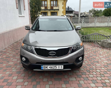 Серый Киа Соренто, объемом двигателя 2 л и пробегом 265 тыс. км за 12199 $, фото 1 на Automoto.ua