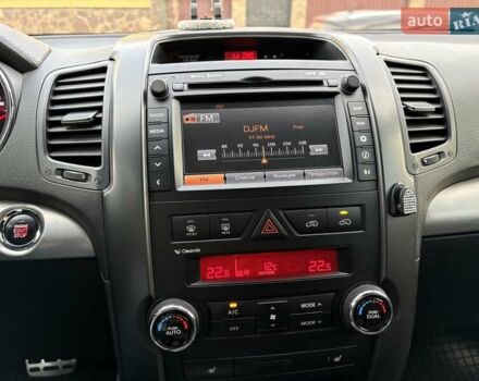 Сірий Кіа Соренто, об'ємом двигуна 2.2 л та пробігом 199 тис. км за 13600 $, фото 18 на Automoto.ua