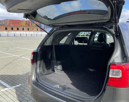 Сірий Кіа Соренто, об'ємом двигуна 2.2 л та пробігом 262 тис. км за 15900 $, фото 25 на Automoto.ua