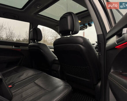 Серый Киа Соренто, объемом двигателя 2 л и пробегом 254 тыс. км за 14400 $, фото 41 на Automoto.ua