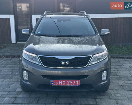 Серый Киа Соренто, объемом двигателя 2.2 л и пробегом 265 тыс. км за 15800 $, фото 5 на Automoto.ua