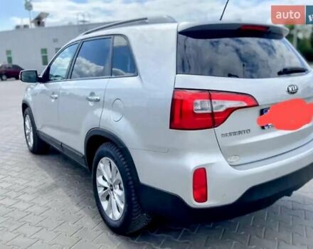 Сірий Кіа Соренто, об'ємом двигуна 2.2 л та пробігом 210 тис. км за 15800 $, фото 3 на Automoto.ua