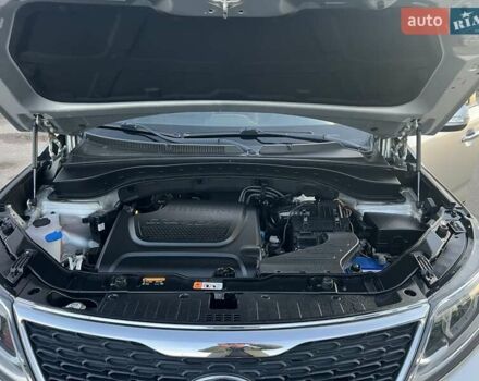 Серый Киа Соренто, объемом двигателя 2.2 л и пробегом 170 тыс. км за 17799 $, фото 149 на Automoto.ua