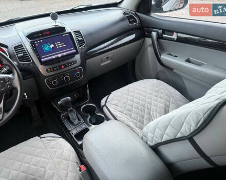 Серый Киа Соренто, объемом двигателя 2.36 л и пробегом 195 тыс. км за 10900 $, фото 40 на Automoto.ua