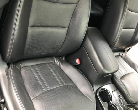 Серый Киа Соренто, объемом двигателя 2.4 л и пробегом 147 тыс. км за 11000 $, фото 9 на Automoto.ua