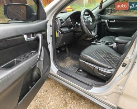 Серый Киа Соренто, объемом двигателя 2.35 л и пробегом 122 тыс. км за 12200 $, фото 7 на Automoto.ua