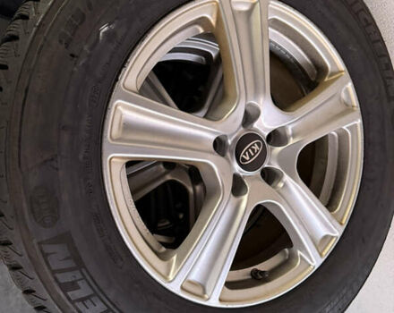 Сірий Кіа Соренто, об'ємом двигуна 2.2 л та пробігом 198 тис. км за 16900 $, фото 27 на Automoto.ua