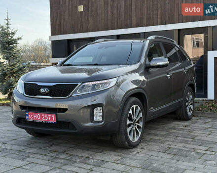 Серый Киа Соренто, объемом двигателя 2.2 л и пробегом 265 тыс. км за 15800 $, фото 9 на Automoto.ua